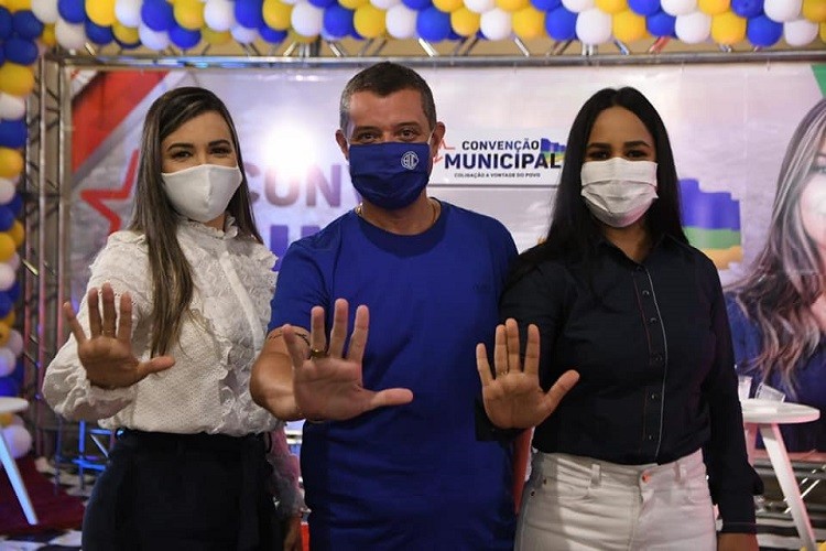 Glória: convenção homologa candidatura de Luana Oliveira e Vaneide