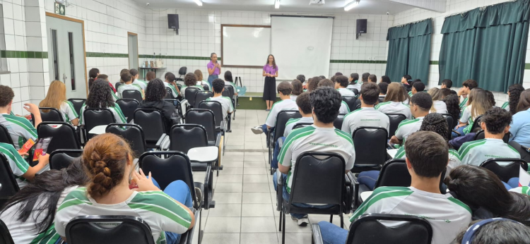 PromuAlese promove palestra sobre violência contra mulheres em Aracaju