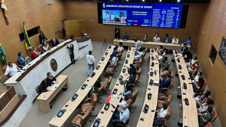 Sessão Especial presta Homenagem aos Imigrantes e Refugiados em Sergipe