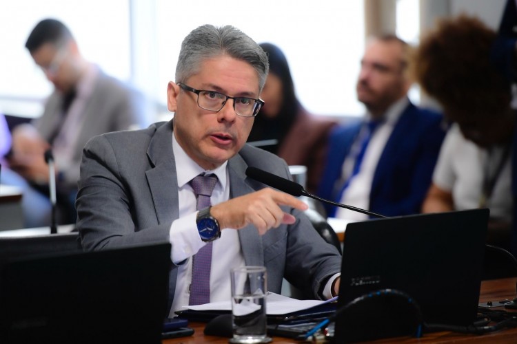 Alessandro Vieira propõe texto alternativo para a reforma eleitoral