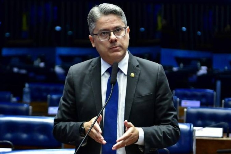 Alessandro Vieira é indicado coordenador da bancada federal de Sergipe