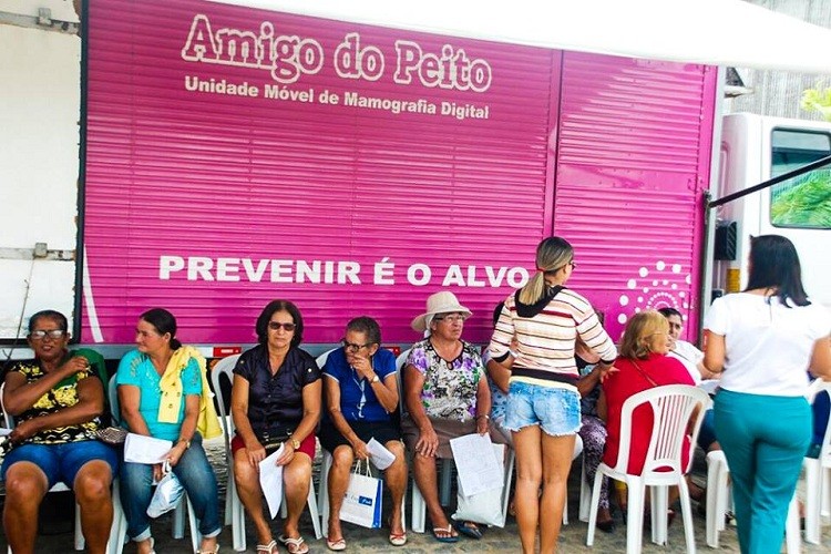 Saúde da mulher: unidade móvel “Amigo do Peito” chega à Aparecida