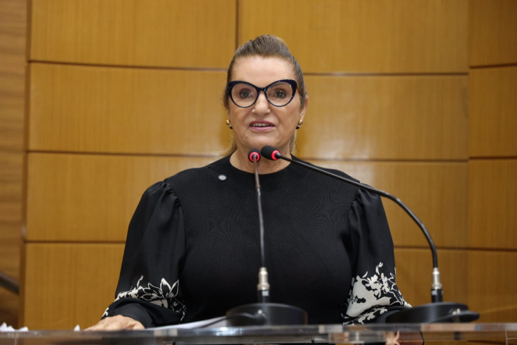 Áurea Ribeiro denuncia colapso na saúde pública de Lagarto