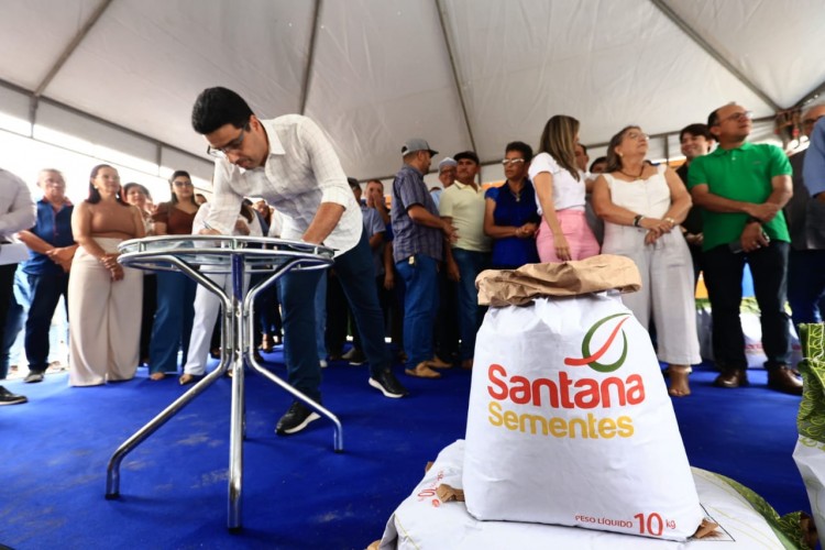 Governo de Sergipe autoriza pavimentações e beneficia agricultura familiar no alto sertão e no baixo São Francisco