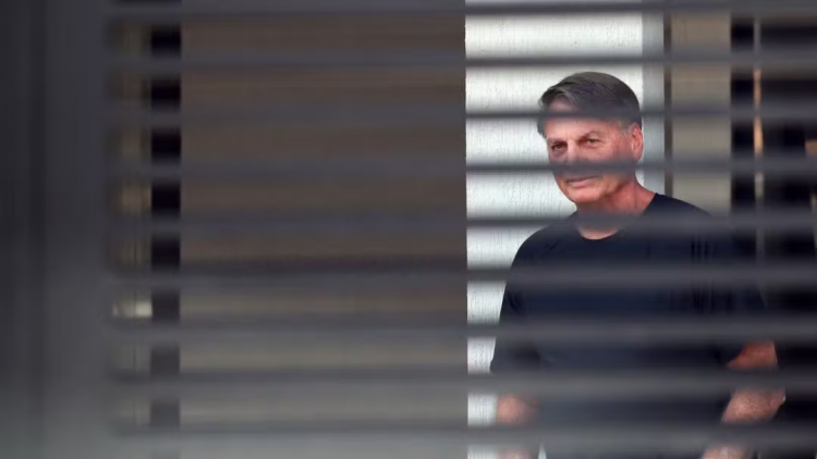 Primeira Turma do STF decide manter prisão preventiva de Bolsonaro por unanimidade
