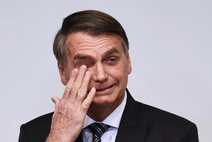 Bolsonaro encerra mandato com 36% de reprovação