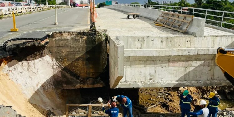 Auditoria do Tribunal de Contas acompanha obra da ponte sobre o rio Poxim