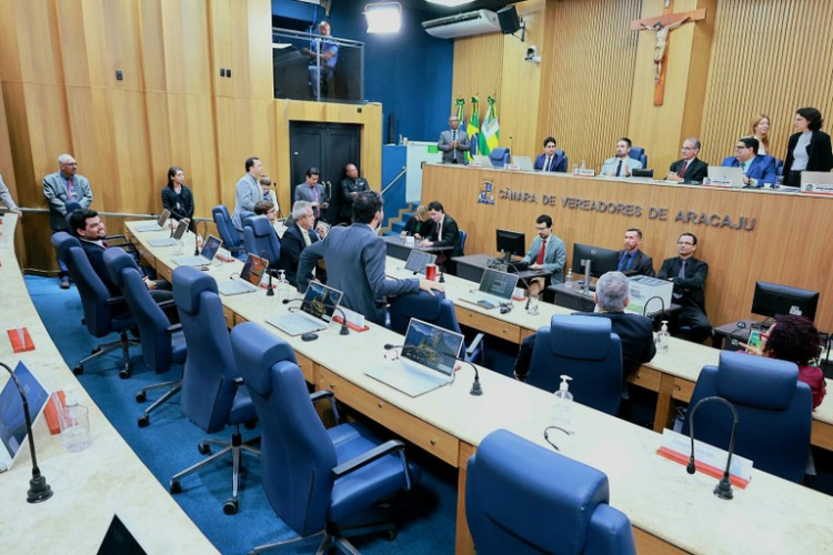 Câmara de Aracaju aprova Projeto de Lei que proíbe venda e utilização de fogos de artifício com barulho