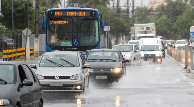 Sergipe tem previsão de chuvas intensas até a manhã desta quarta-feira, 21