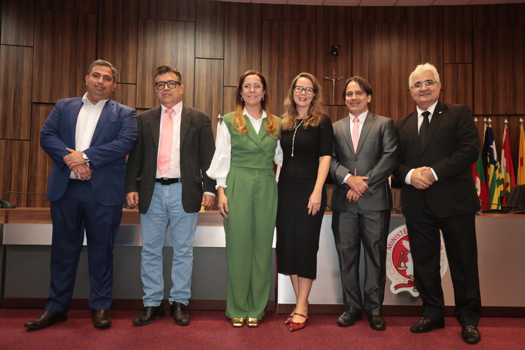 Fim dos lixões: em parceria com o MP, delegada Katarina entrega planos de recuperação de ecossistemas