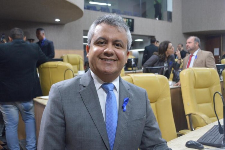 De autoria de Elber, Audiência Pública discute desafios da comunidade surda e celebra 25 anos do Ipaese