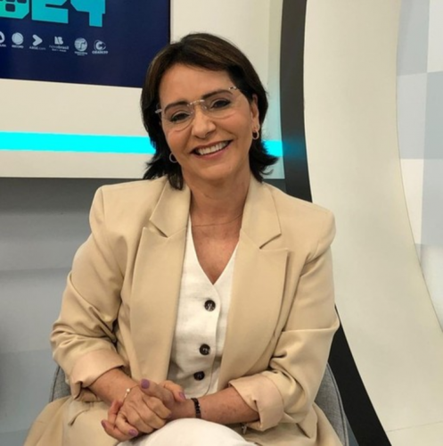 Emília evita posicionamento sobre Loteria Municipal e diz que tema ainda precisa ser amadurecido
