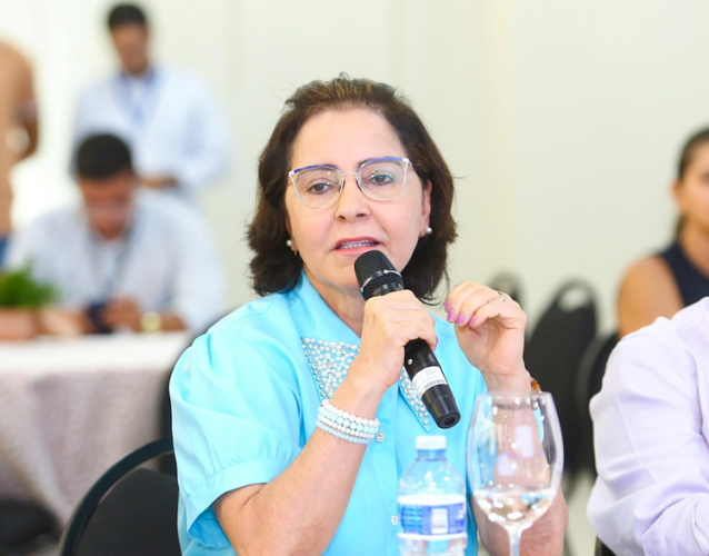 Emília pede ao governo isenção de ICMS que contemple ônibus a gás e elétricos