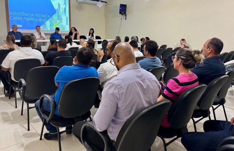 FAMES realiza reunião técnica com a Caixa e municípios beneficiados pelo FNHIS