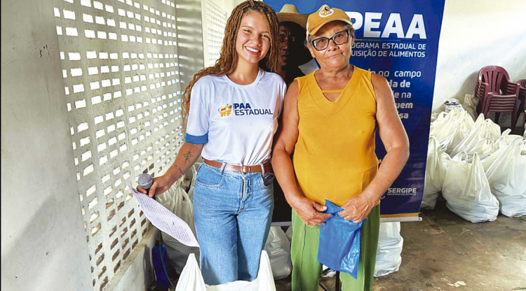 Governo de Sergipe distribui quase quatro toneladas de alimentos do PAA Estadual para famílias de Poço Verde