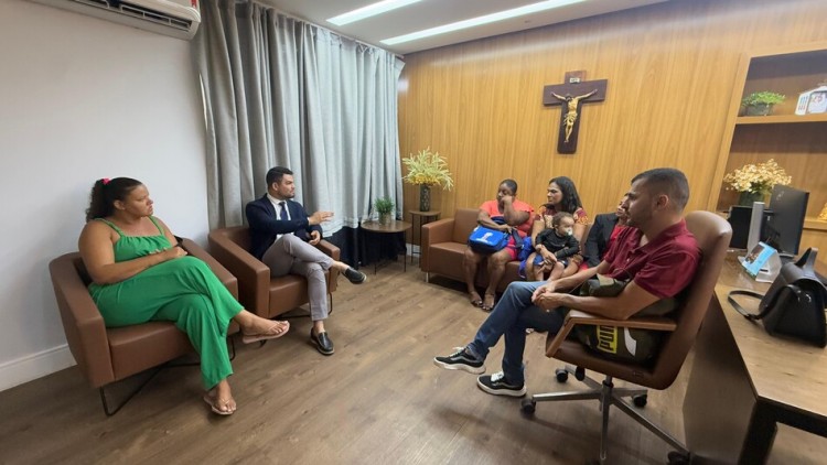 Vereador Maurício Maravilha reafirma compromisso com mães atípicas e crianças com TEA