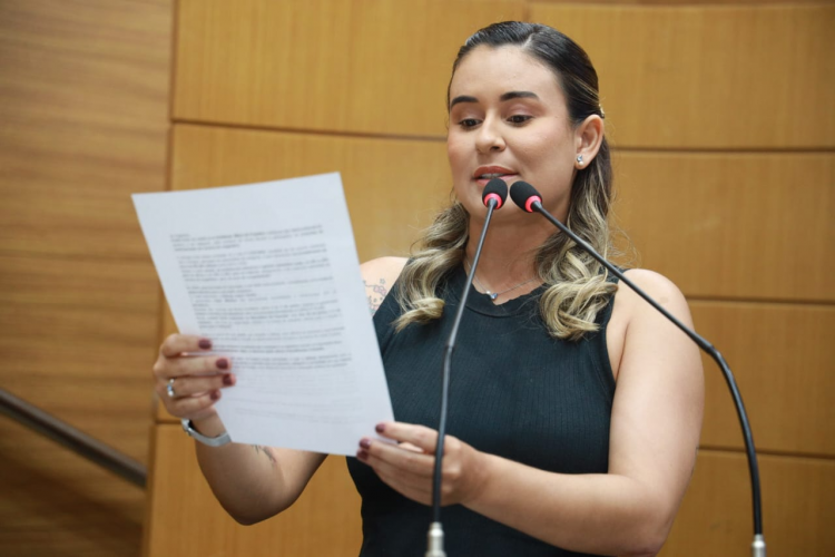 Kitty Lima comemora avanços na educação e continuidade das ações de proteção animal