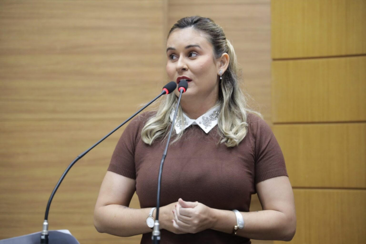 Kitty Lima denuncia caos na regulação da saúde pública de Aracaju e cobra respostas da Prefeitura
