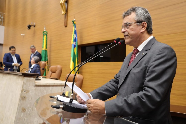 Luciano Pimentel critica possível atraso do ‘Sergipe Águas Profundas’