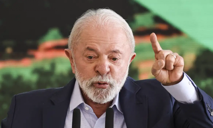 Lula diz que Motta descumpriu acordo e derrubada do IOF foi absurda