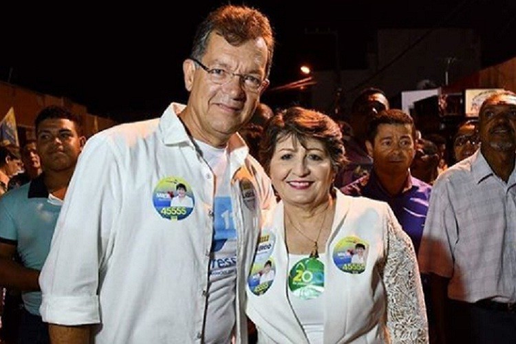 Maria Mendonça apresenta Laércio como candidato a deputado federal em Itabaiana