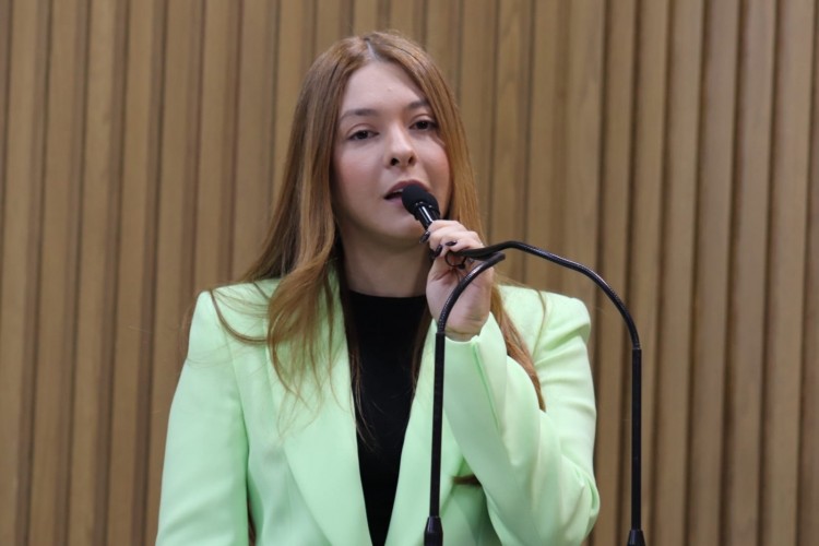 A conveniência do discurso de machismo de Moana Valadares contra Iran