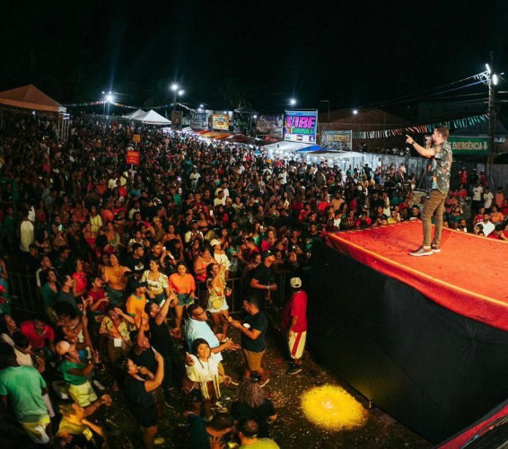 Festa do Cruzeiro é sucesso em General Maynard