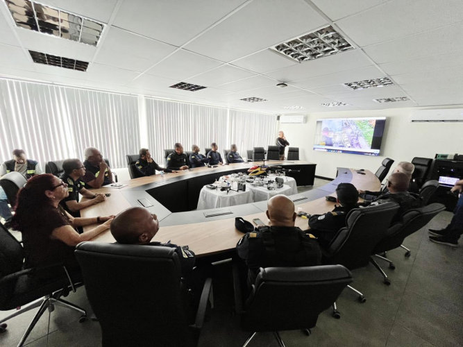 Polícia Municipal de Aracaju investe em capacitação de policiais para operação de drones