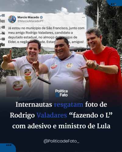 Internautas resgatam foto de Rodrigo Valadares “fazendo o L” com adesivo e ministro de Lula