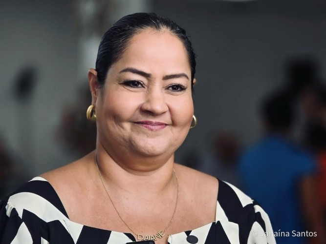 Prefeita de Siriri denuncia bloqueio de R$ 300 mil devido a dívida herdada da gestão anterior