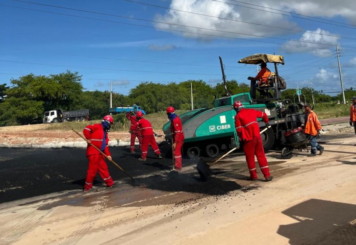 Prefeitura realiza nova pavimentação e melhora acesso ao bairro Marivan