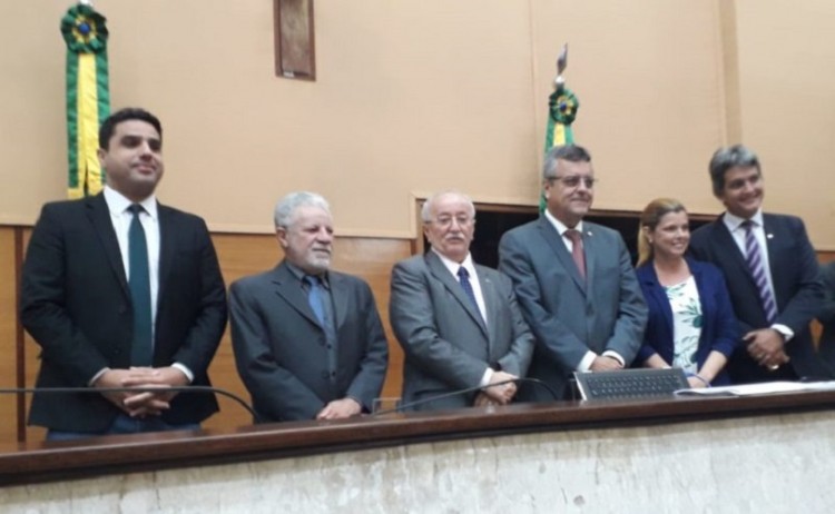 Luciano Bispo é reeleito presidente da Alese