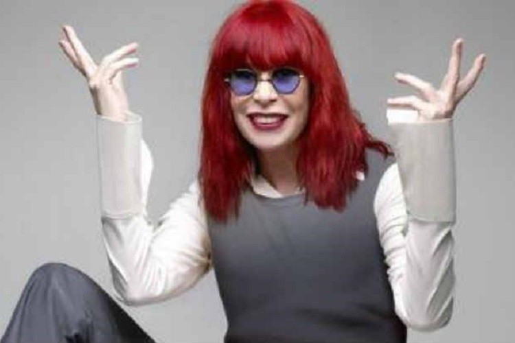 Rita Lee é condenada a pagar R$ 5 mil a policial por confusão em show