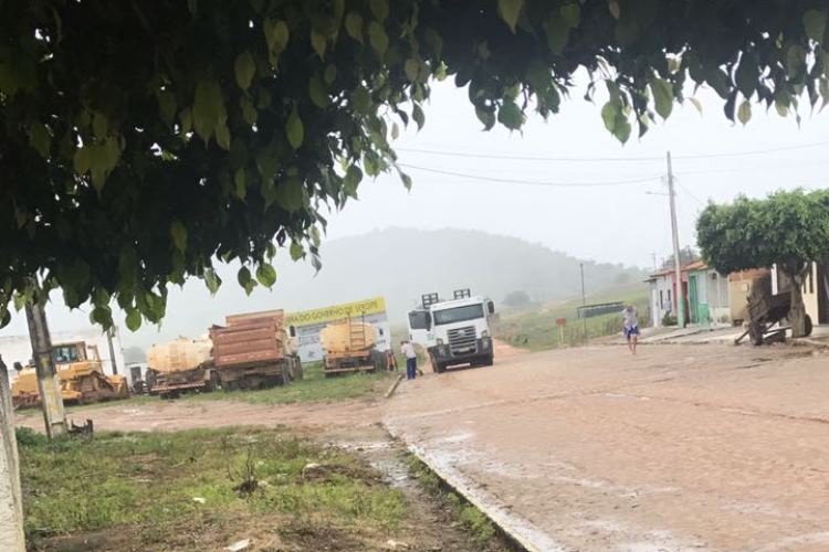 Rodovia Cruz à Rota do Sertão: DER diz que paralisação da obra é temporária