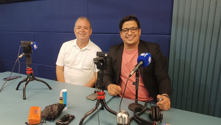 Rodrigo Fontes confirma pré-candidatura a deputado federal e elogia gestão da prefeita Emília Corrêa