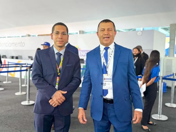 Prefeito de Boquim participa de Encontro Nacional e busca recursos em Brasília