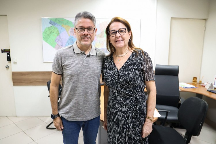 Senador Alessandro reforça parceria com Prefeitura de Aracaju e Secretaria de Assistência Social em benefício da população