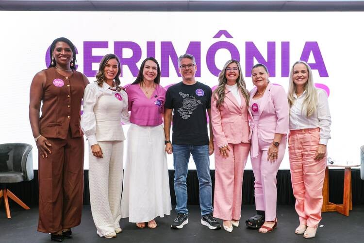 Alessandro Vieira prestigia posse da nova composição do MDB Mulher Sergipe